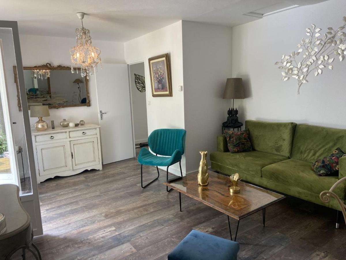 Manoir De Chantemerle Sainte-Fortunade Bagian luar foto